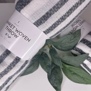 Blanket Woven throw 50”x60” 2 pack